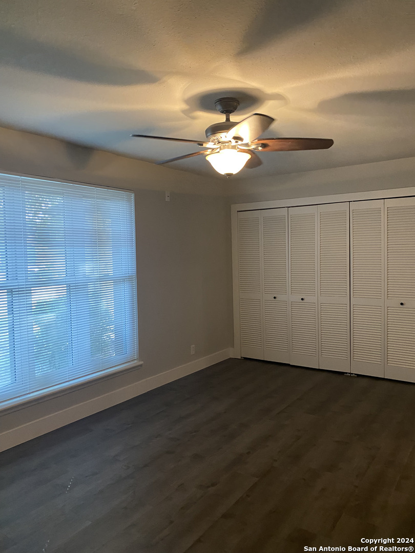 9526 Dunhill San Antonio TX 78239