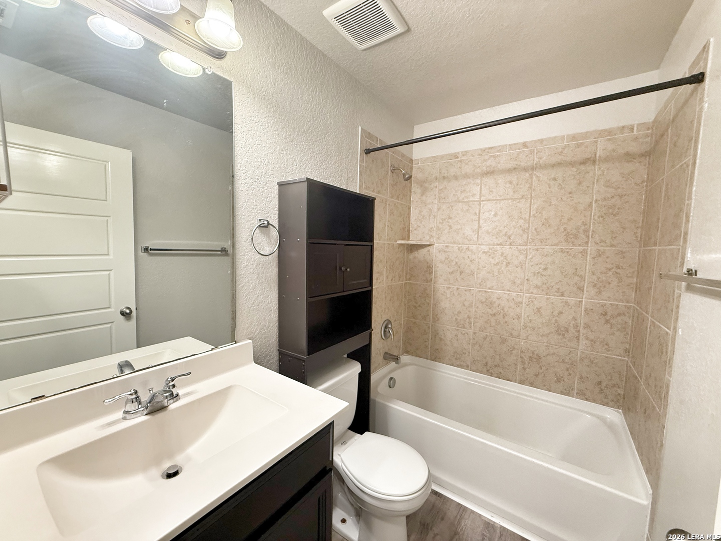 8819 Straight Oaks San Antonio TX 78254