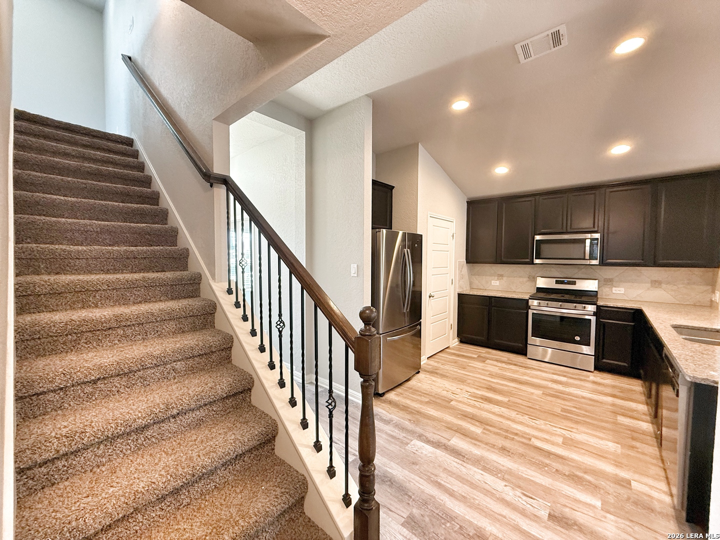 8819 Straight Oaks San Antonio TX 78254