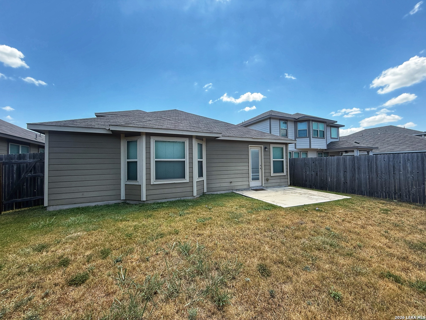 8819 Straight Oaks San Antonio TX 78254