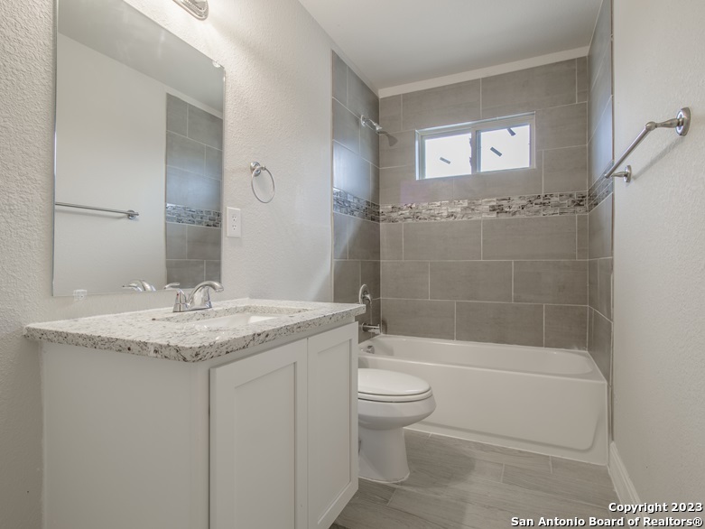 7503 Savannah Brooks San Antonio TX 78233