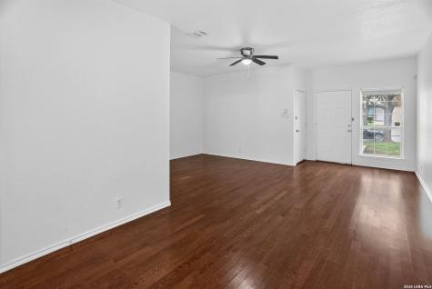 4109 Copano Bay San Antonio TX 78229