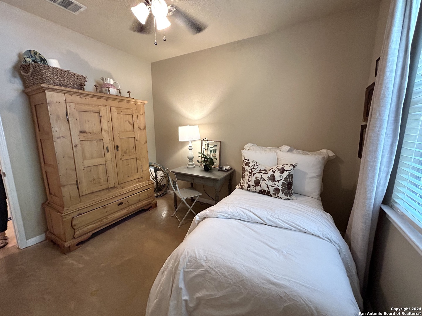 619 Lindheimer Street New Braunfels TX 78130