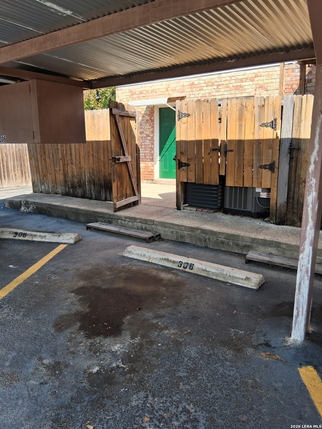 2811 Woodbury Drive San Antonio TX 78217