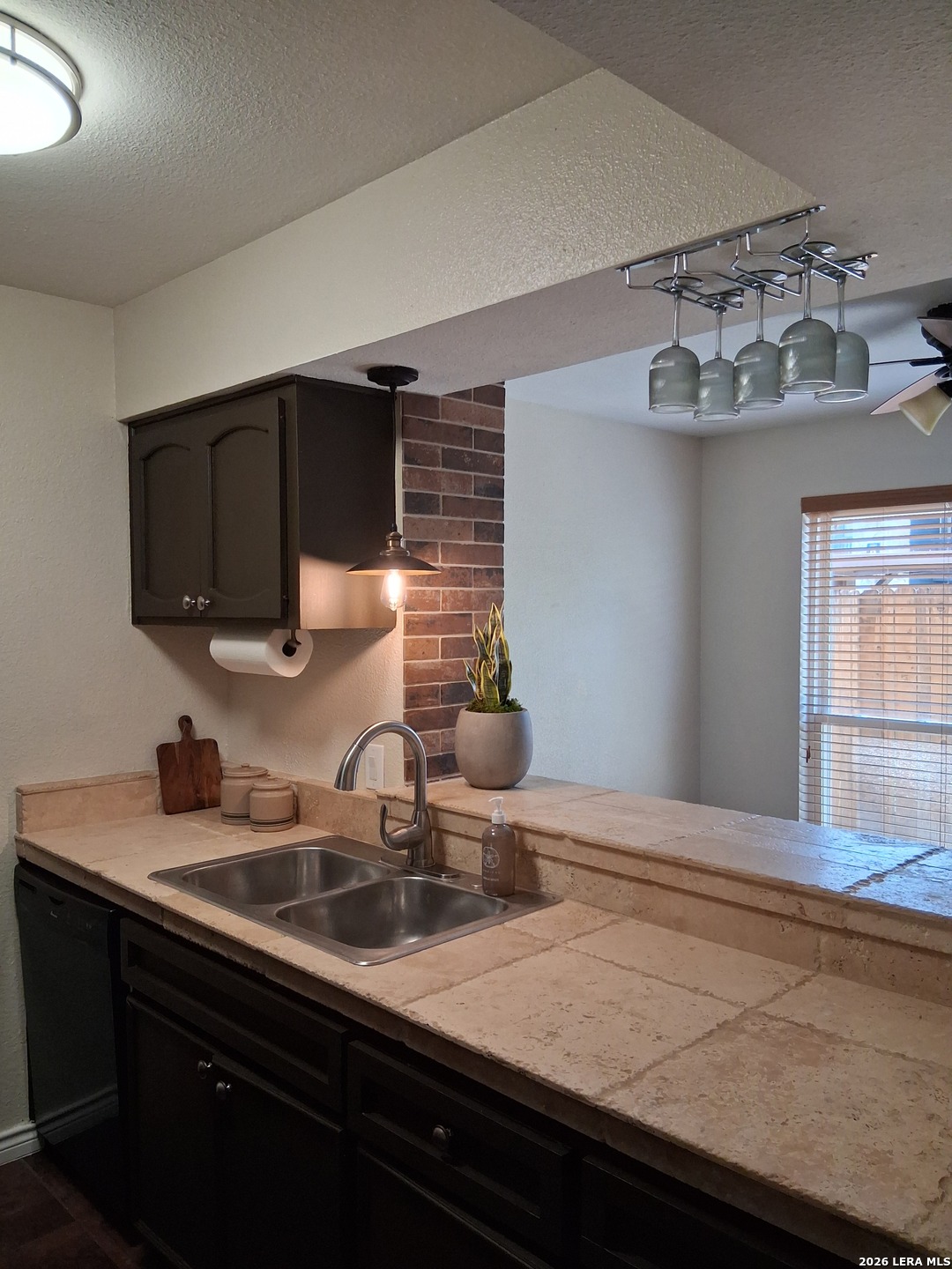 2811 Woodbury Drive San Antonio TX 78217