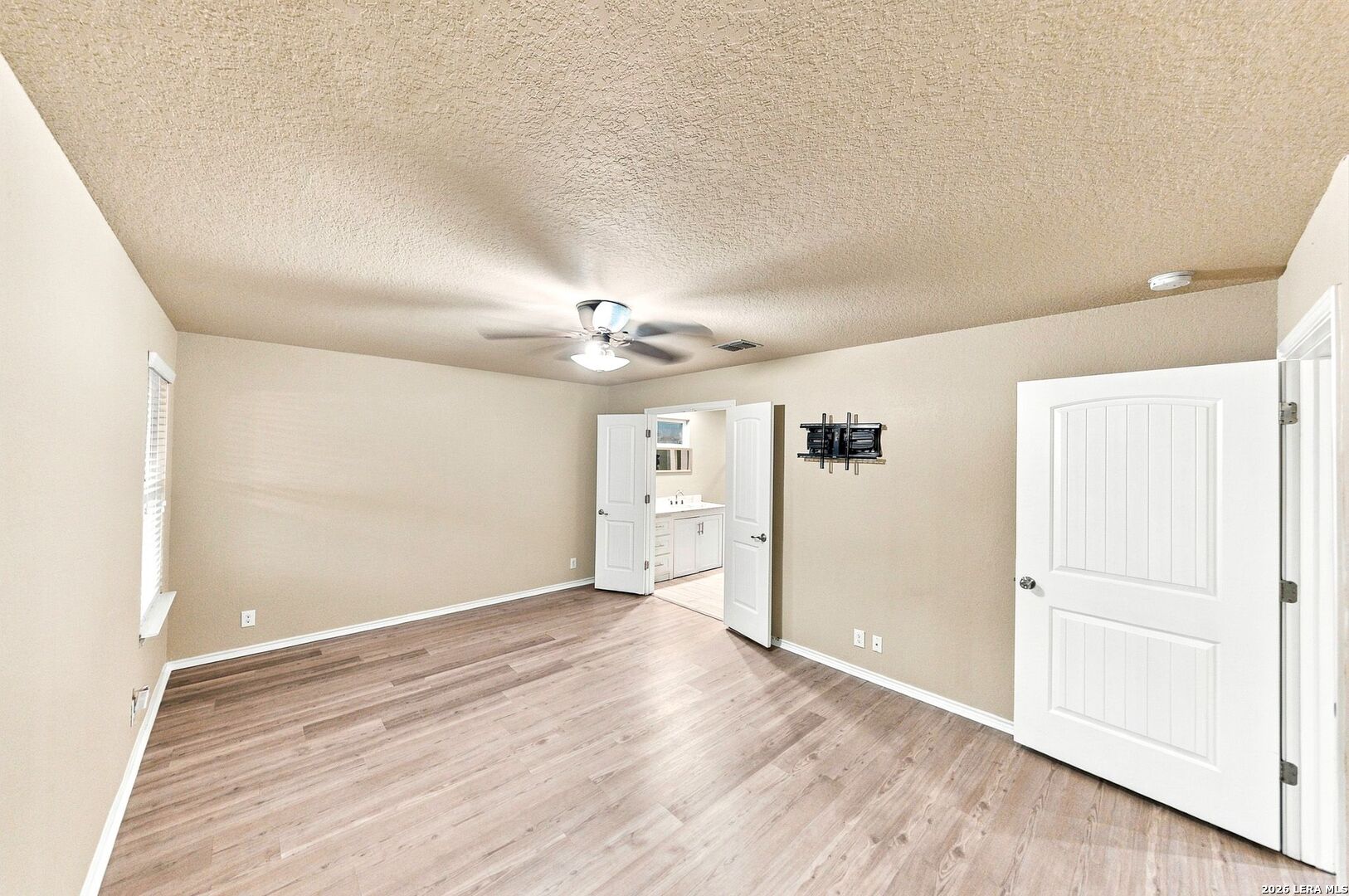 8834 Double Oak San Antonio TX 78254