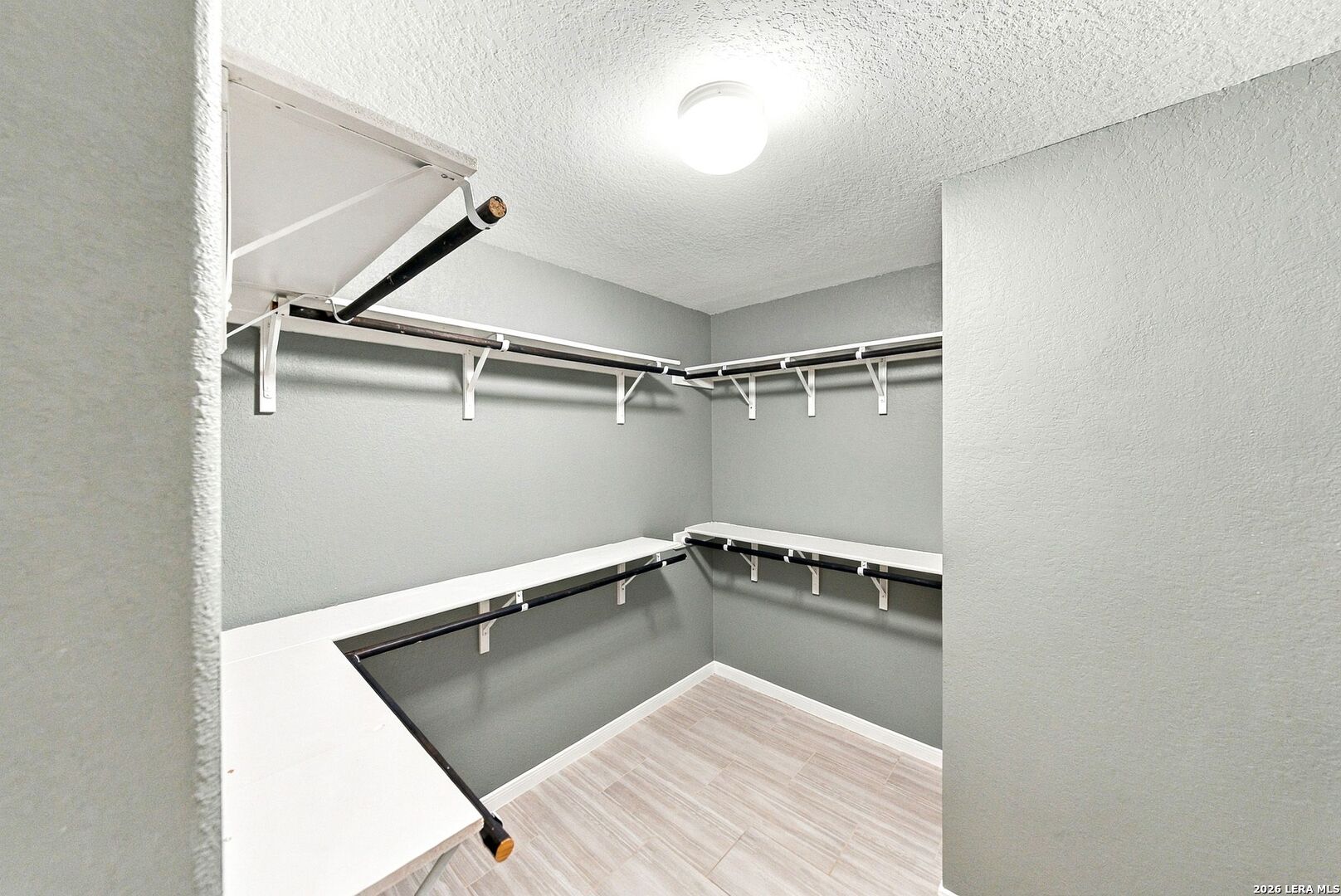 8834 Double Oak San Antonio TX 78254