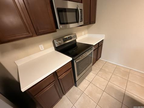 5446 Sunlit Brook San Antonio TX 78240