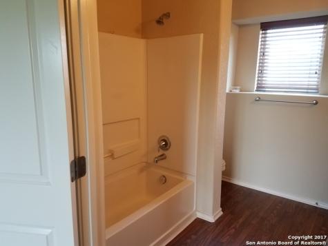 5446 Sunlit Brook San Antonio TX 78240