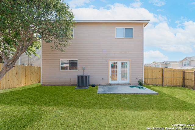 102 Mallow Grove San Antonio TX 78253