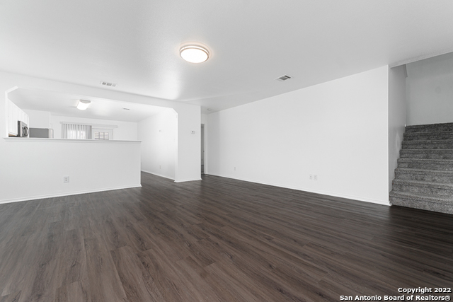 102 Mallow Grove San Antonio TX 78253