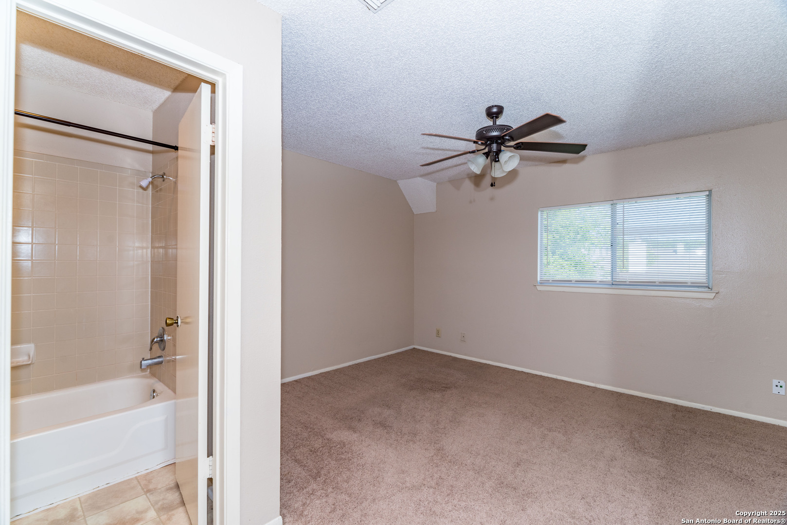 12205 Magnolia Blossom San Antonio TX 78247