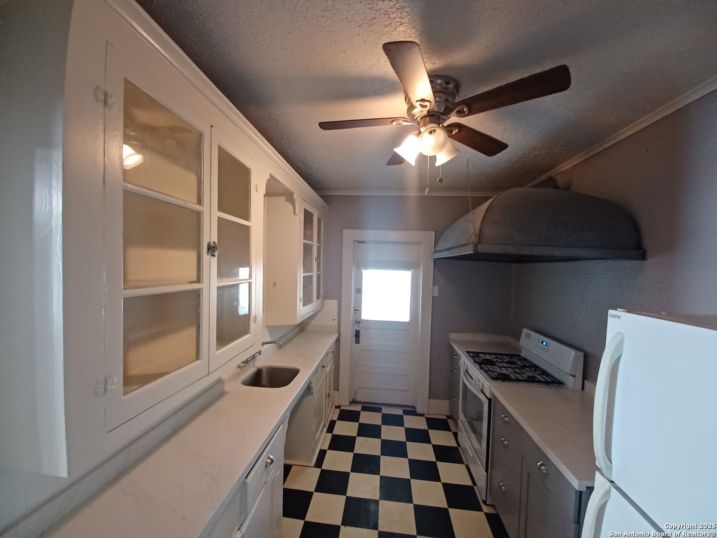 214 Funston Place San Antonio TX 78209