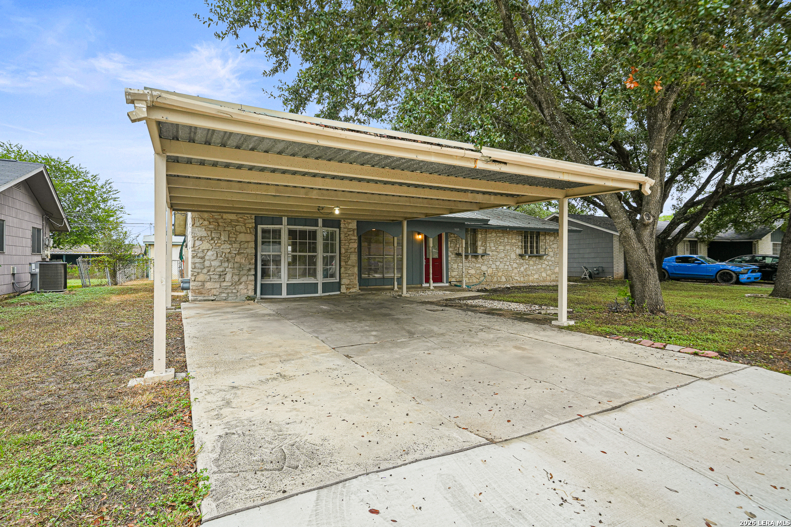 5125 Foxcross Drive Kirby TX 78219