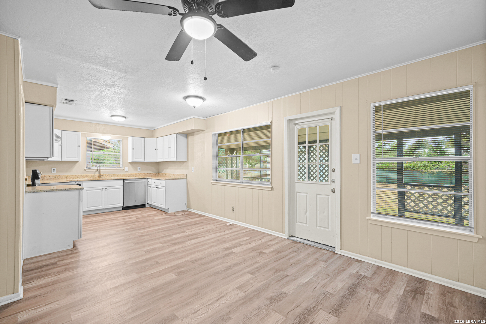 5125 Foxcross Drive Kirby TX 78219