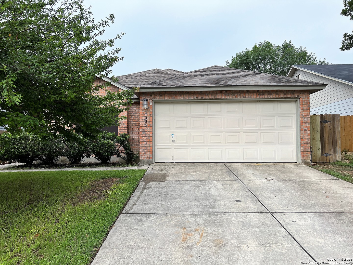 4535 Oakfield Way San Antonio TX 78251