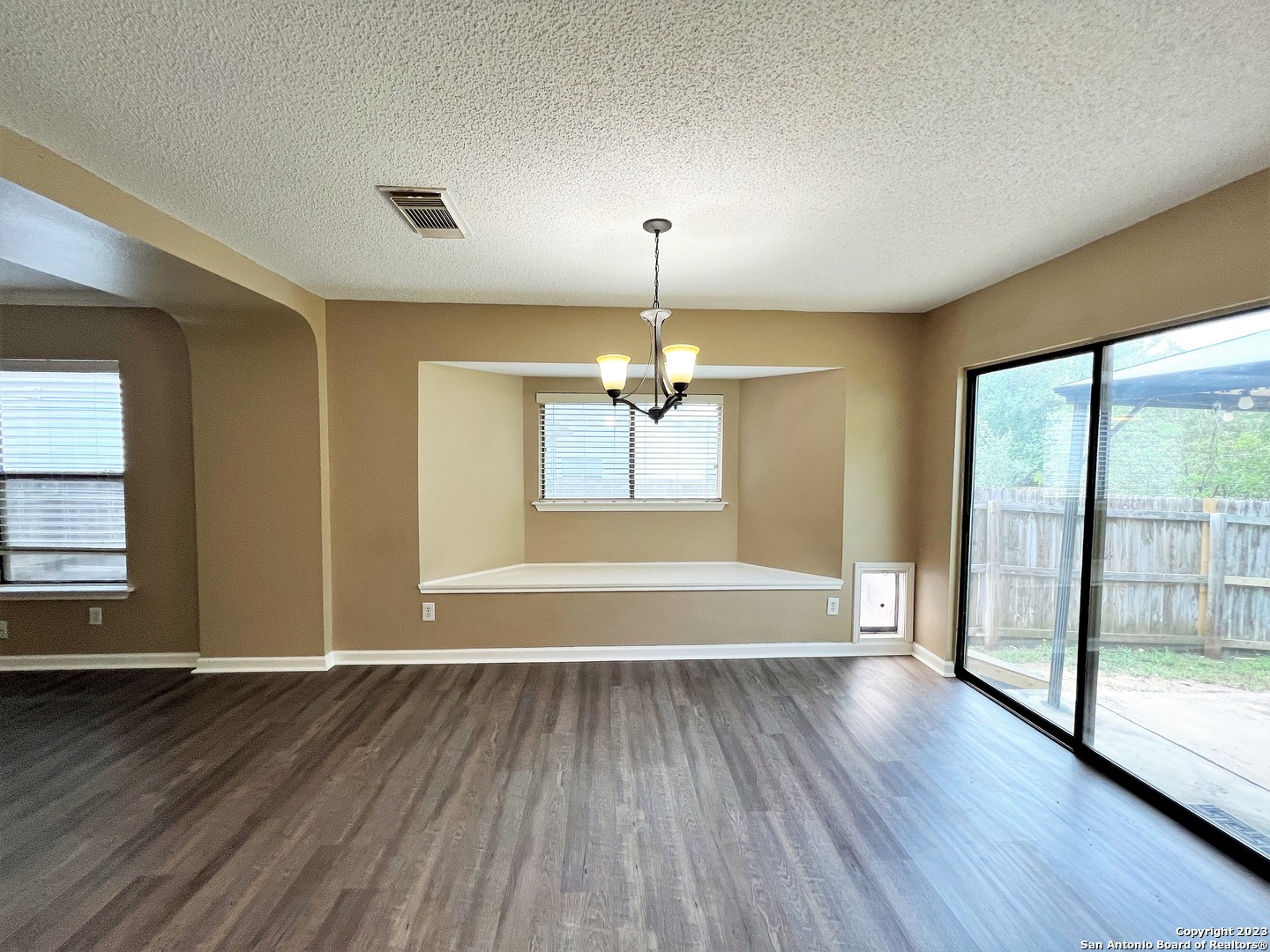 4535 Oakfield Way San Antonio TX 78251