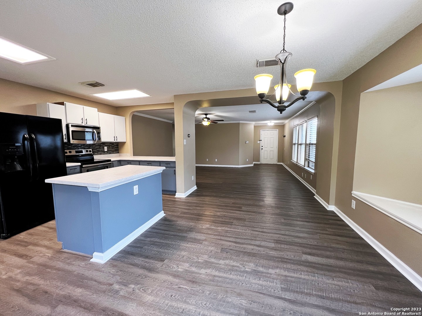 4535 Oakfield Way San Antonio TX 78251