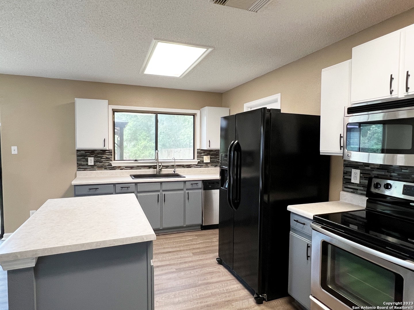 4535 Oakfield Way San Antonio TX 78251