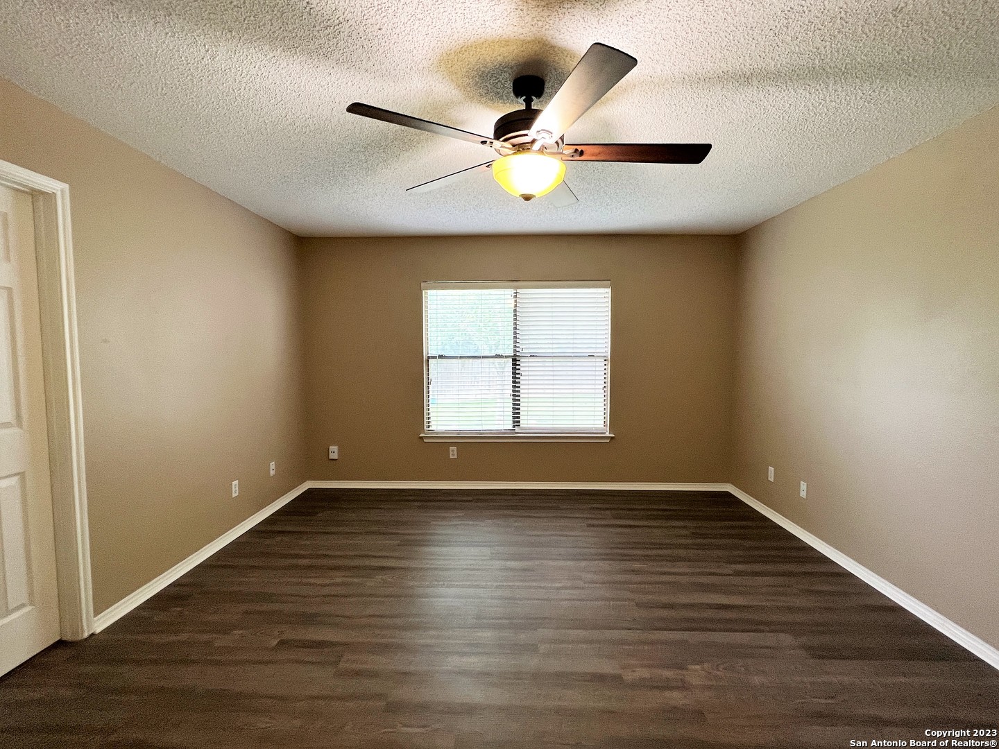 4535 Oakfield Way San Antonio TX 78251