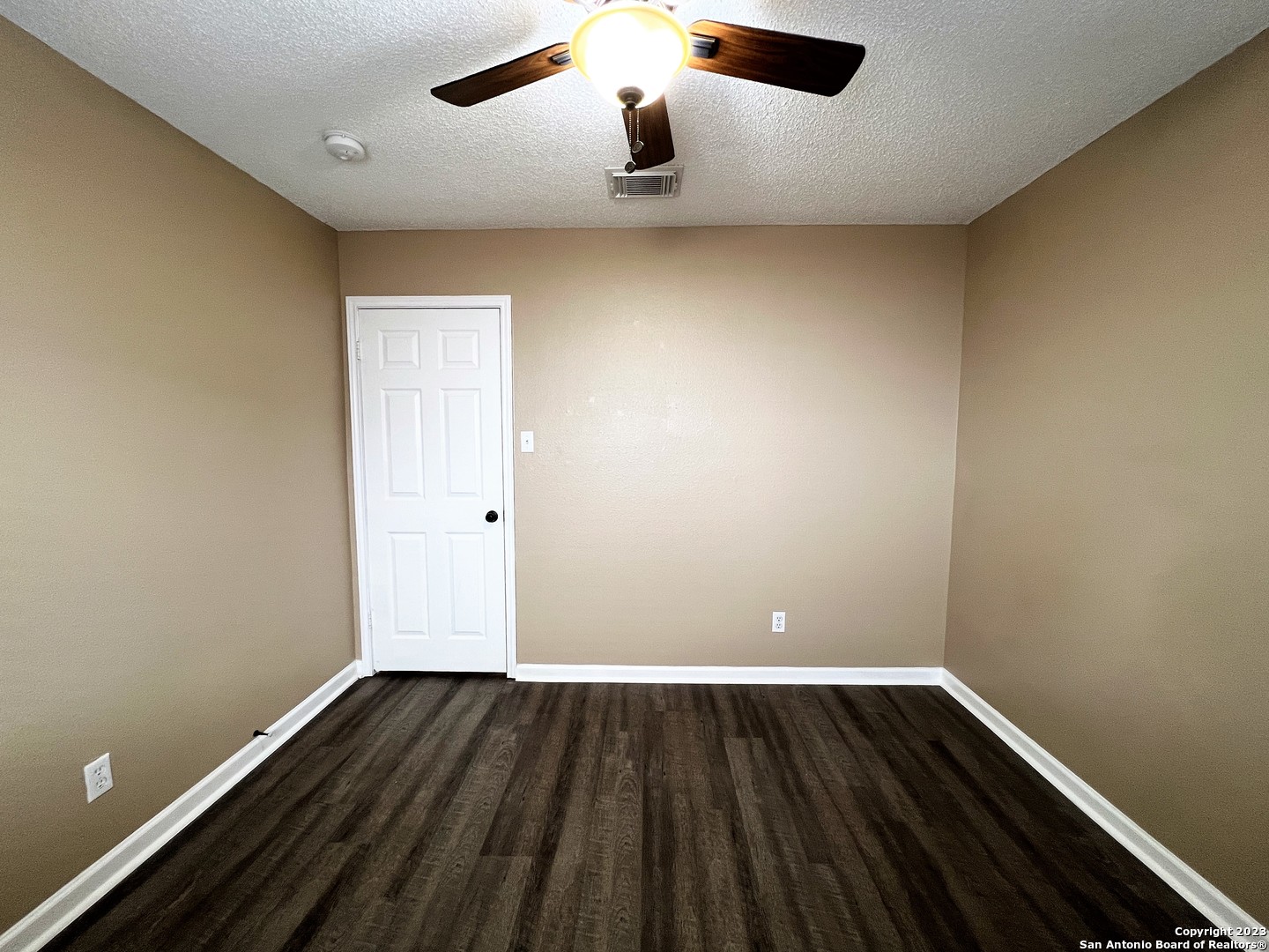 4535 Oakfield Way San Antonio TX 78251