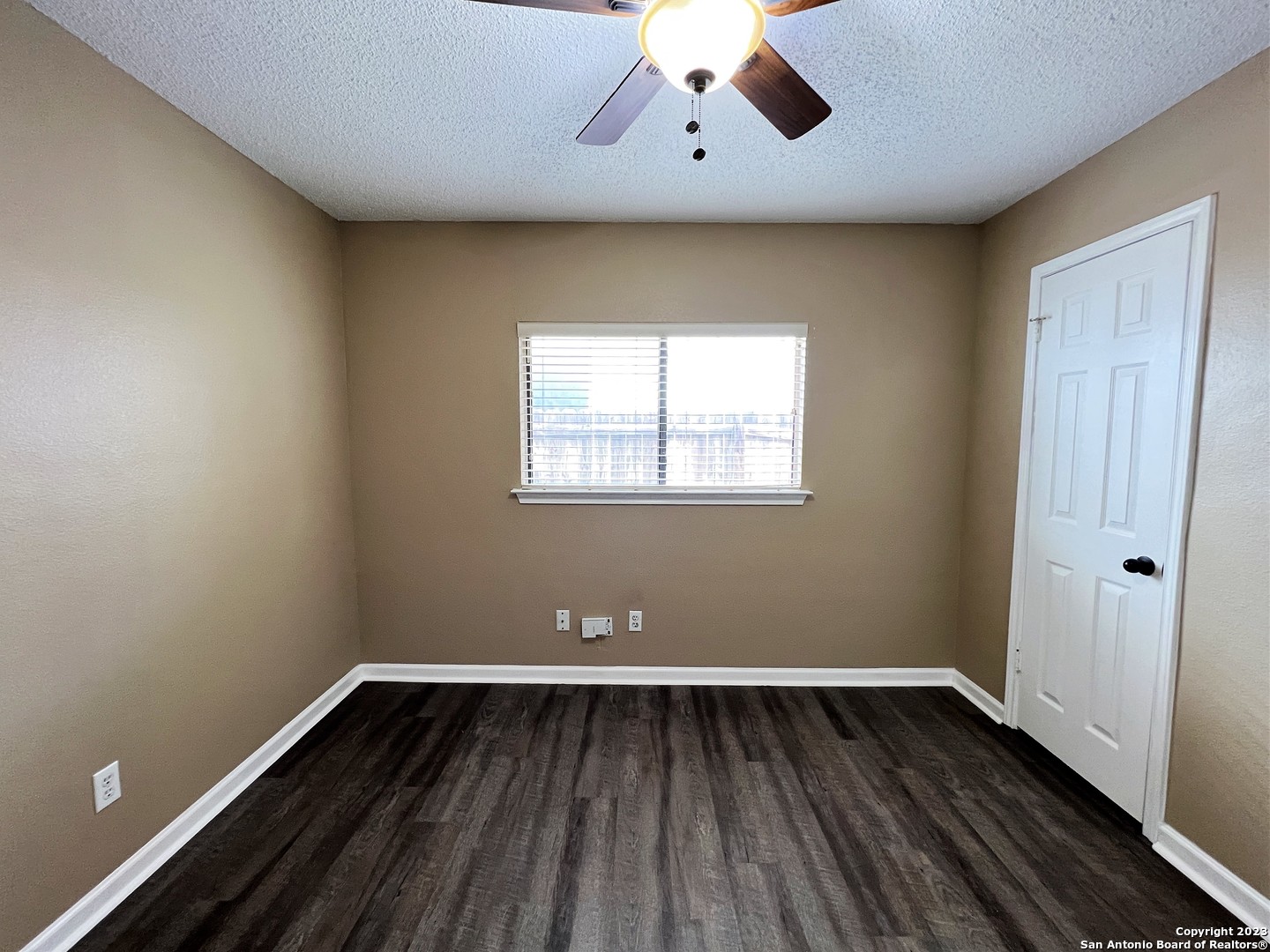4535 Oakfield Way San Antonio TX 78251