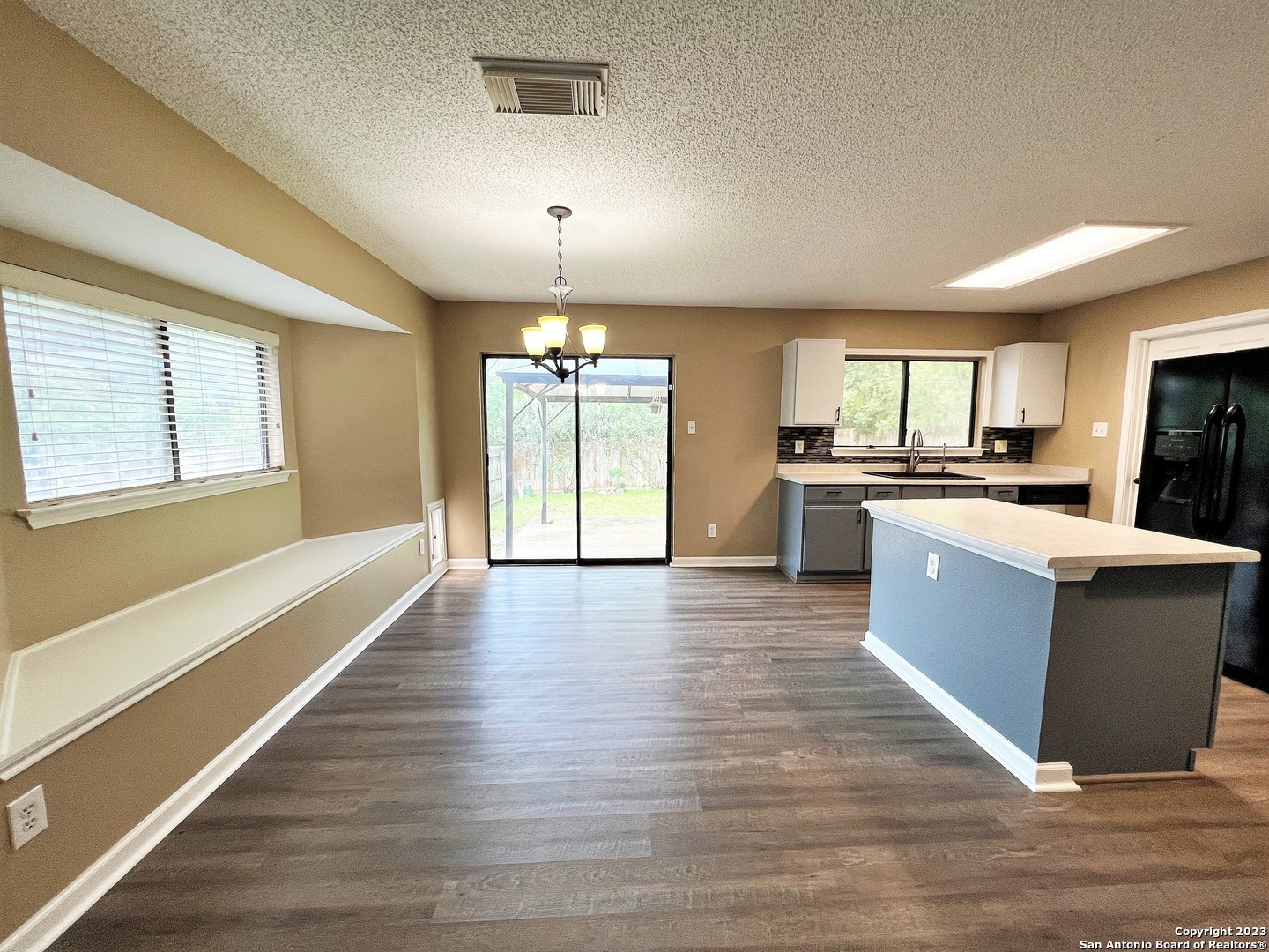 4535 Oakfield Way San Antonio TX 78251