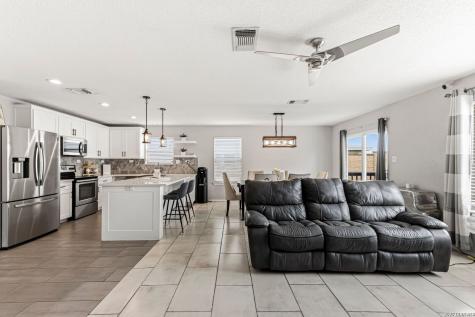 20803 Cape Coral San Antonio TX 78259