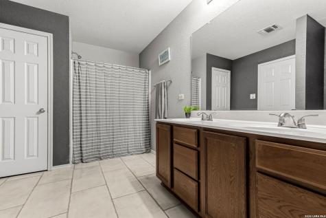 20803 Cape Coral San Antonio TX 78259