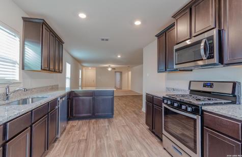 15214 Harbor La NE Harbor Landing Von Ormy TX 78073