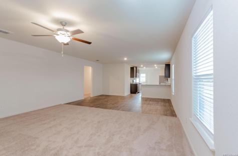15214 Harbor La NE Harbor Landing Von Ormy TX 78073