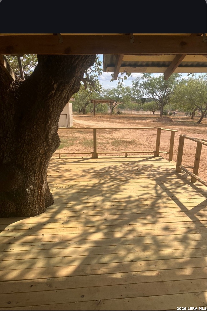 489 Creek Floresville TX 78114