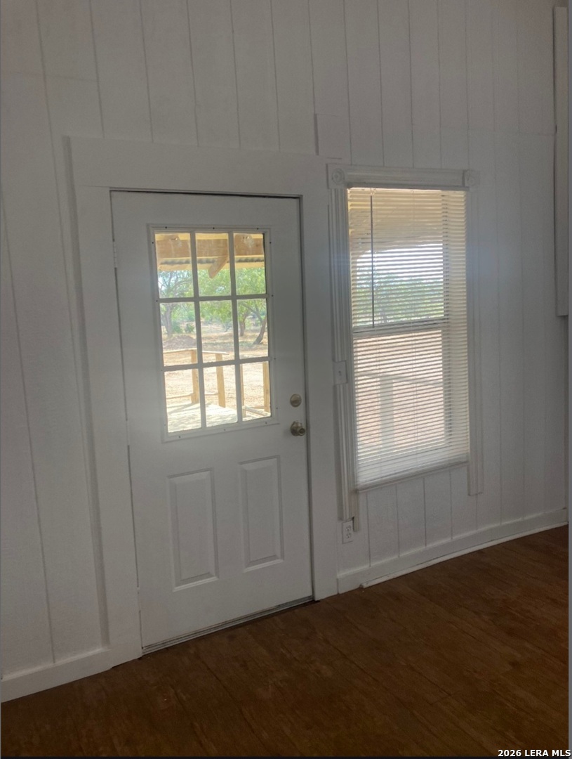 489 Creek Floresville TX 78114