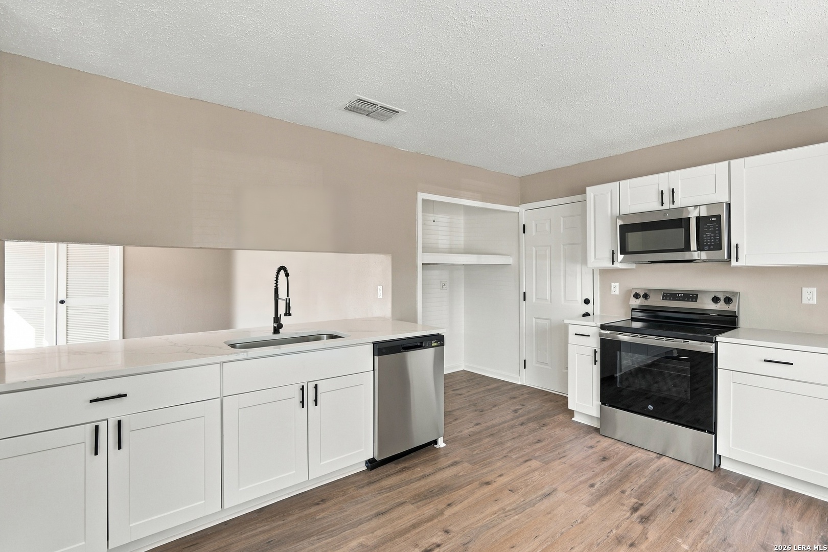 4005 Colonial Sun Drive San Antonio TX 78244