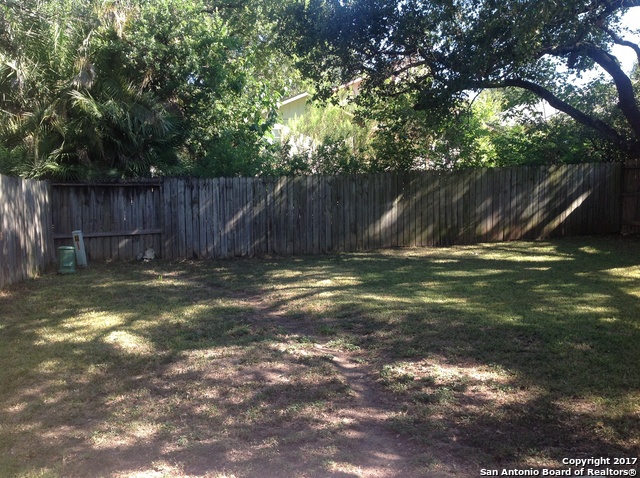 8035 Misty Breeze San Antonio TX 78250
