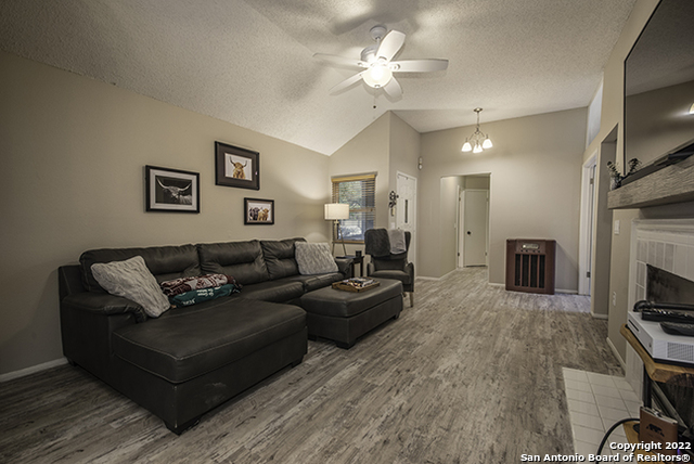 16807 Cedar Tree Way San Antonio TX 78247