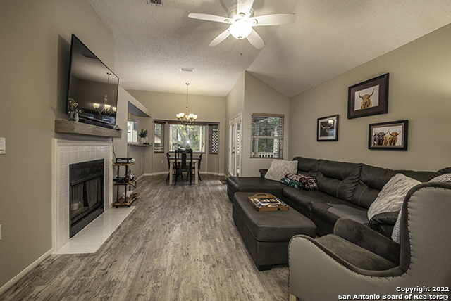 16807 Cedar Tree Way San Antonio TX 78247