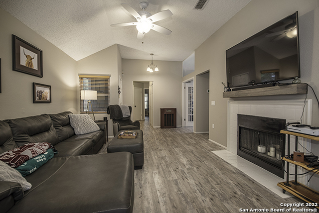16807 Cedar Tree Way San Antonio TX 78247