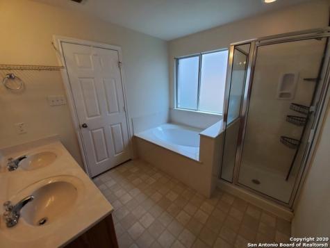 25714 Gold Yarrow San Antonio TX 78260