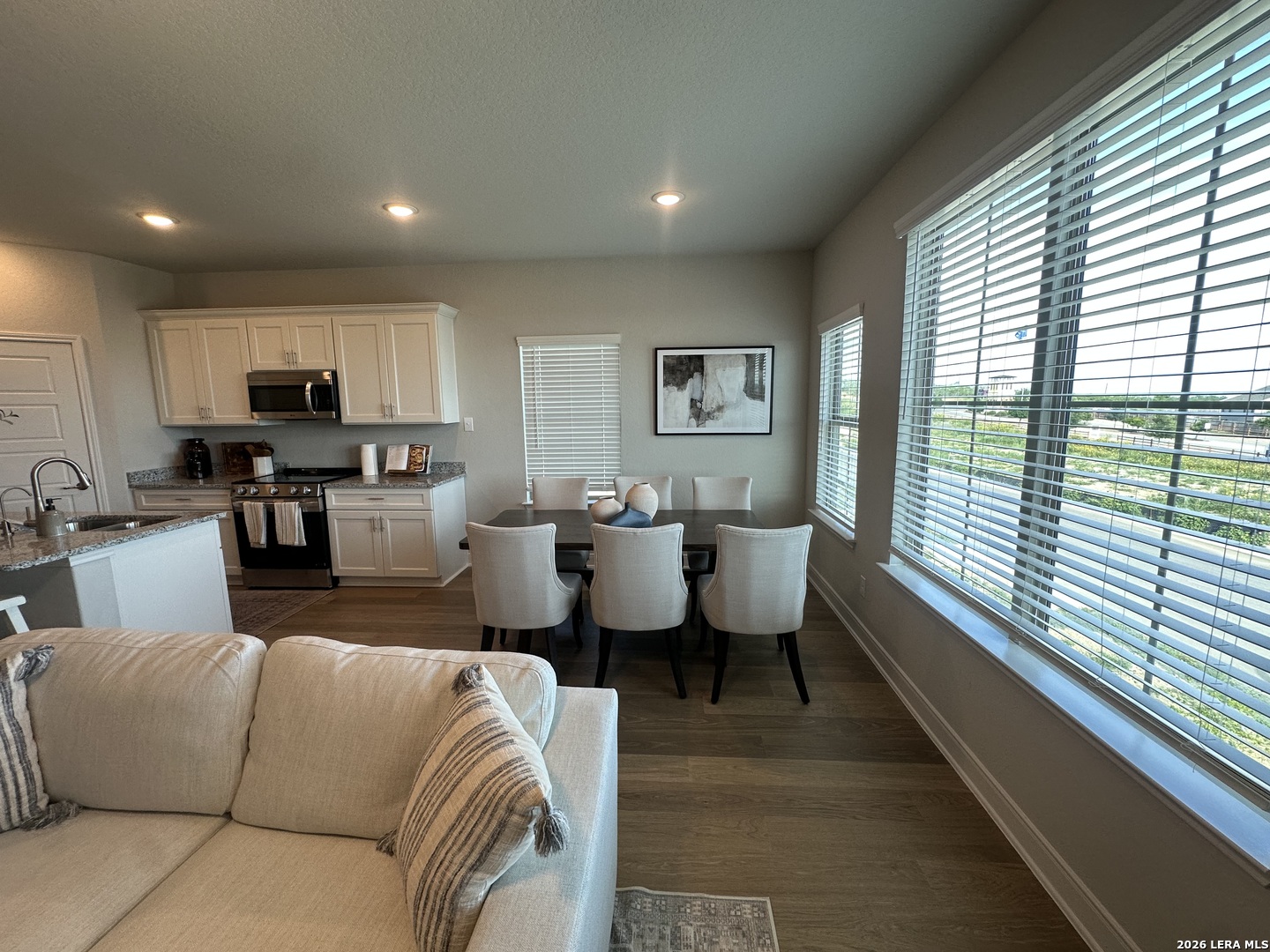 7166 Magnolia Creek San Antonio TX 78252