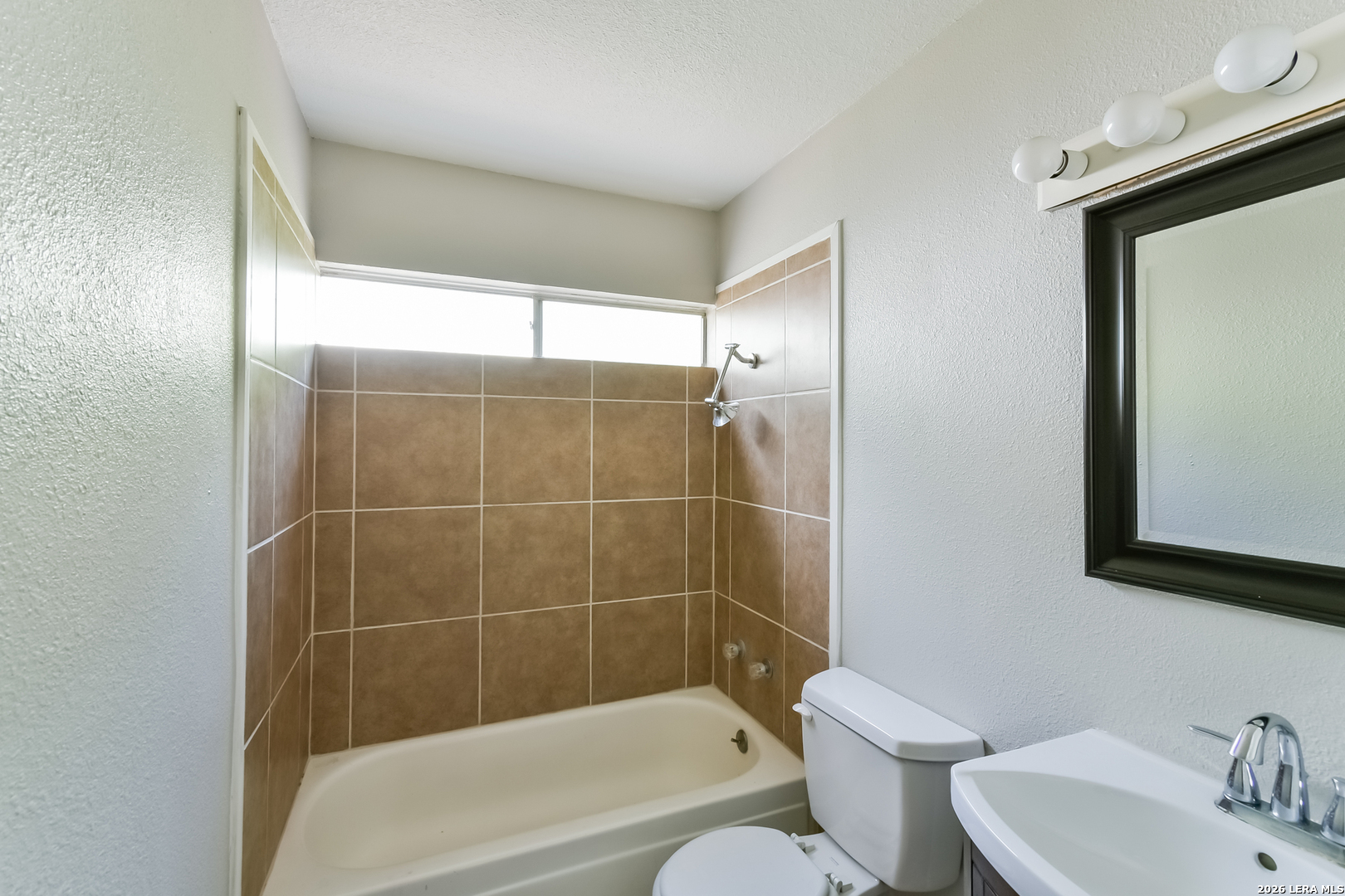 11822 El Sendero San Antonio TX 78233
