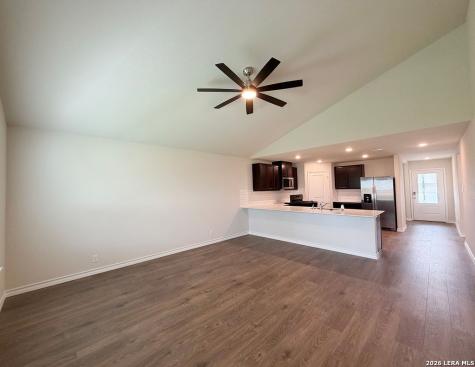 503 Avalon Banks Cibolo TX 78108