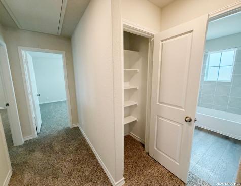 503 Avalon Banks Cibolo TX 78108