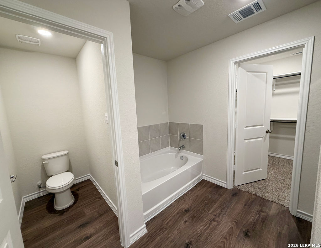 503 Avalon Banks Cibolo TX 78108