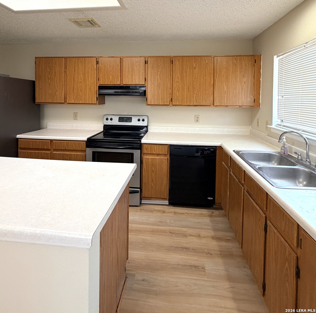 9202 Roquefort San Antonio TX 78250