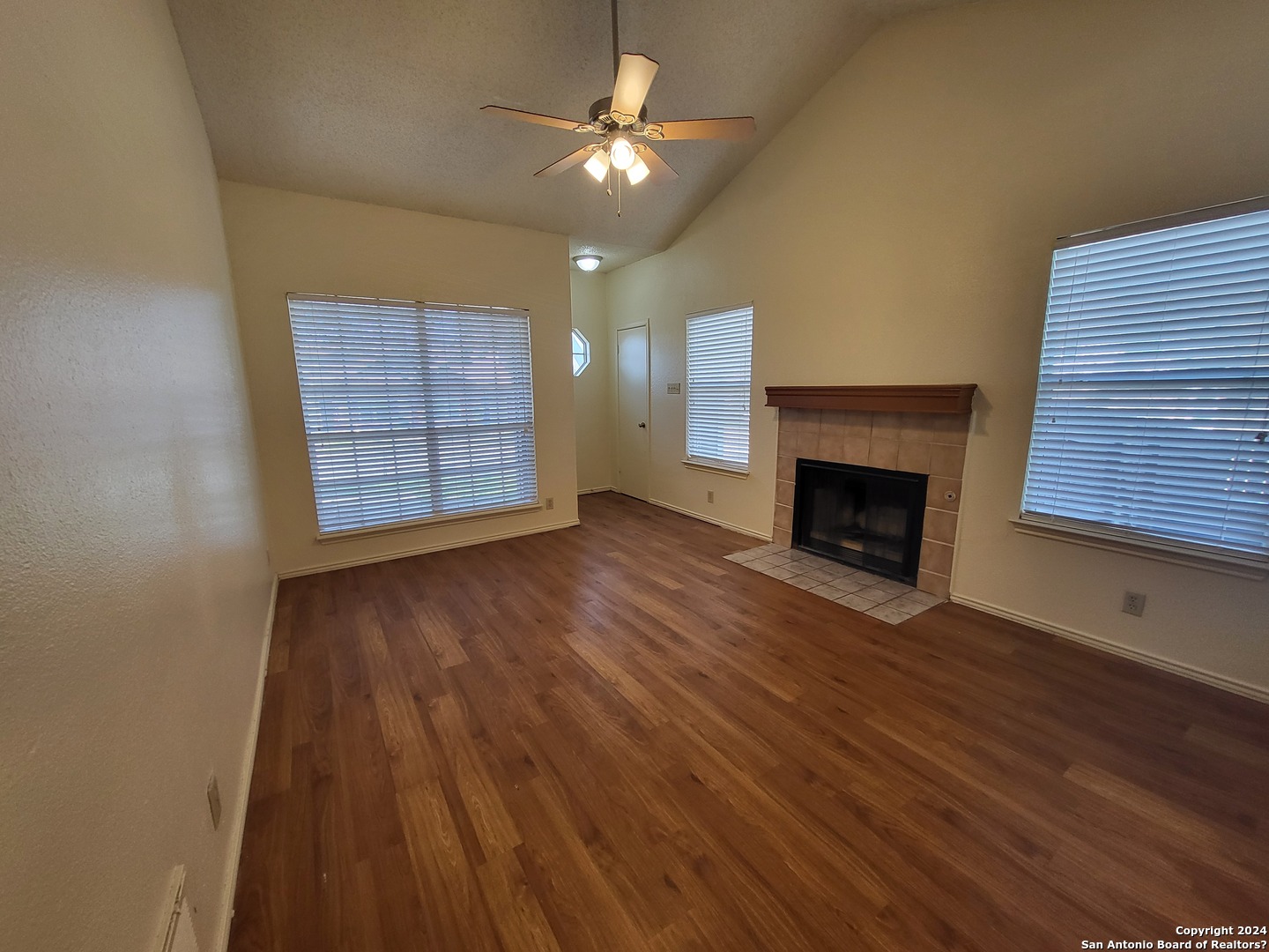3403 Ridge Smoke San Antonio TX 78247