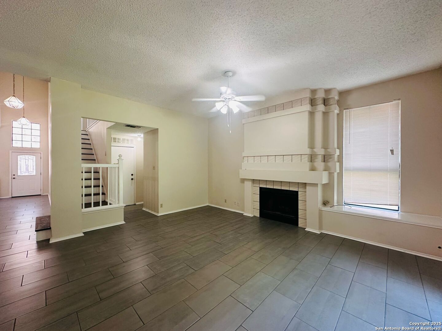 3235 Tree Grove San Antonio TX 78247