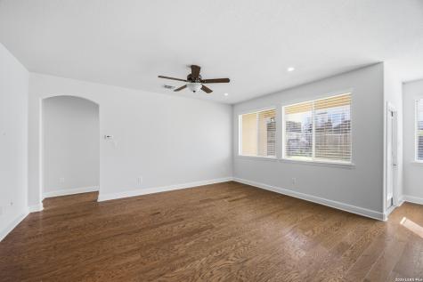 4030 Calle De Cobre San Antonio TX 78257