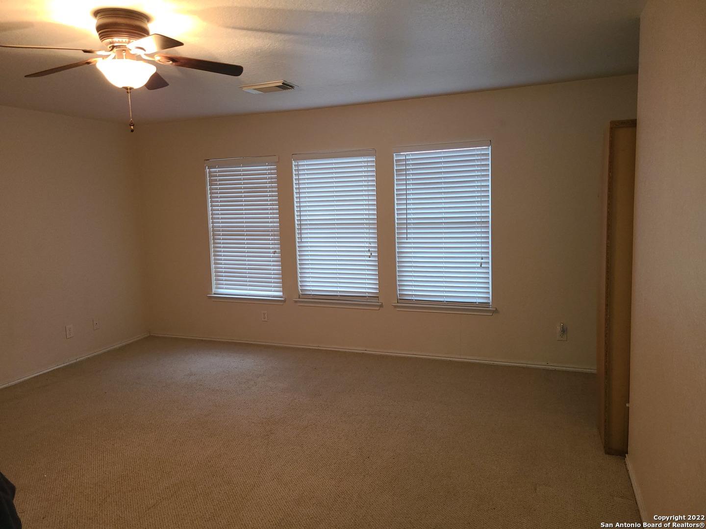5022 Coral Flounder San Antonio TX 78244