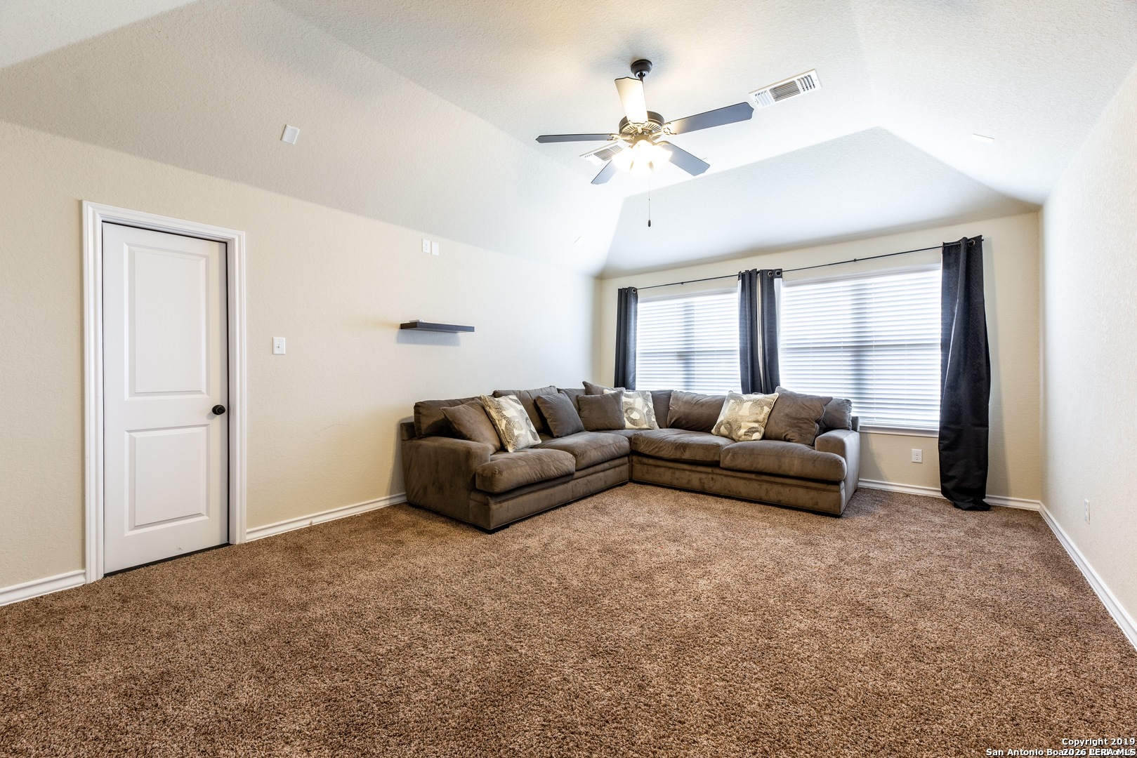 7811 Rushing Creek San Antonio TX 78254